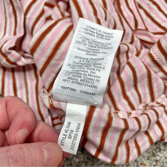 Madewell Whisper Cotton V-Neck Pocket Tank Top in Greywood Stripe Extra Small - Picture 8 of 10